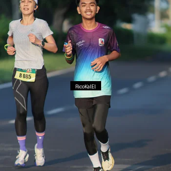 Runner Photo 6017543