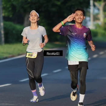 Runner Photo 6017546