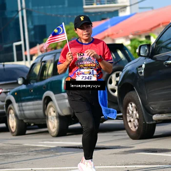 Runner Photo 6017551