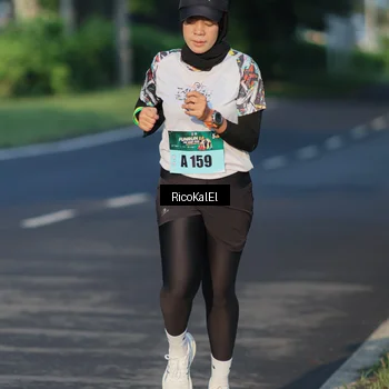 Runner Photo 6017555