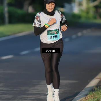 Runner Photo 6017558