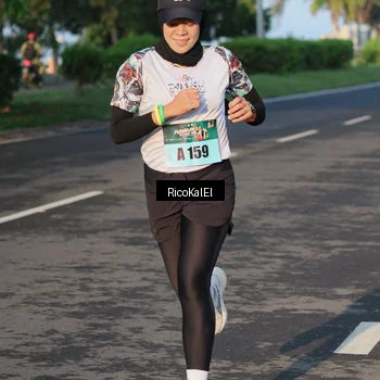 Runner Photo 6017562