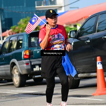 Runner Photo 6017567