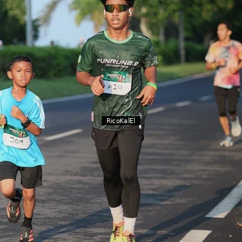 Runner Photo 6017574