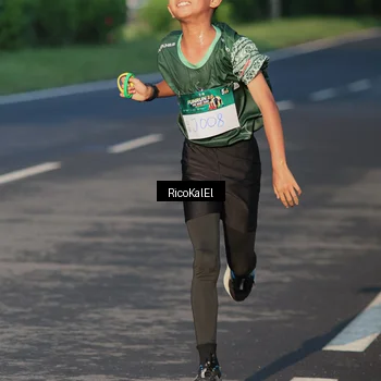 Runner Photo 6017577