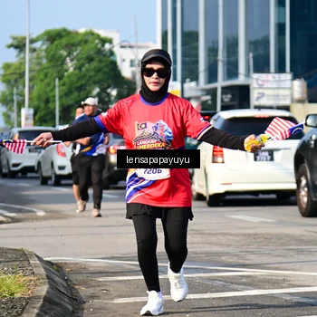 Runner Photo 6017584