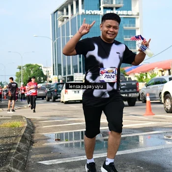 Runner Photo 6017611
