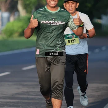 Runner Photo 6017614