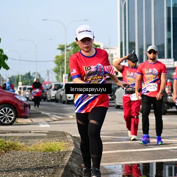 Runner Photo 6017618