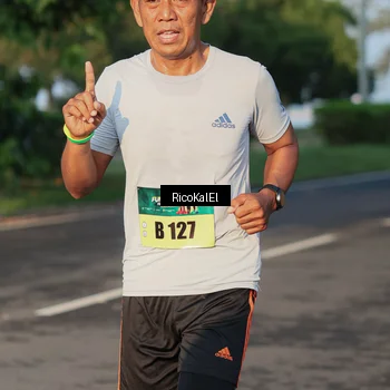 Runner Photo 6017623
