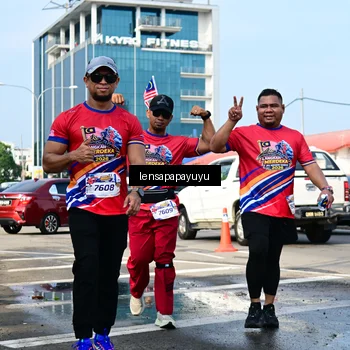 Runner Photo 6017630