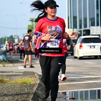 Runner Photo 6017633