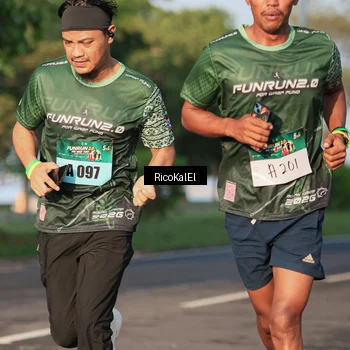 Runner Photo 6017641