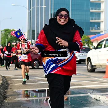 Runner Photo 6017643
