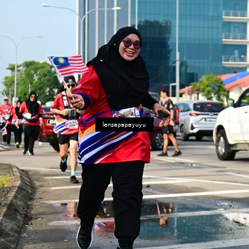 Runner Photo 6017649