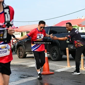 Runner Photo 6017653