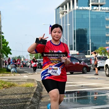 Runner Photo 6017660