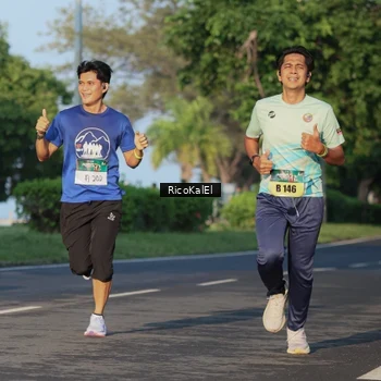 Runner Photo 6017669