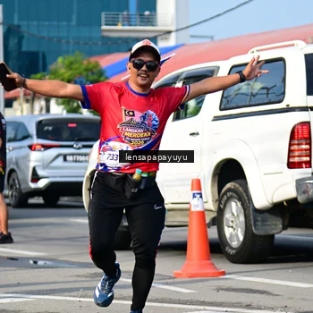 Runner Photo 6017680