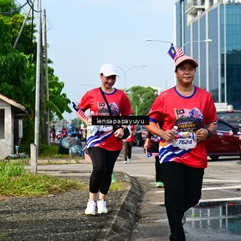Runner Photo 6017685