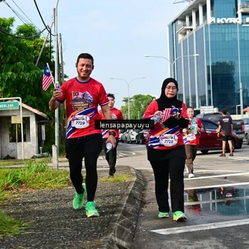 Runner Photo 6017690
