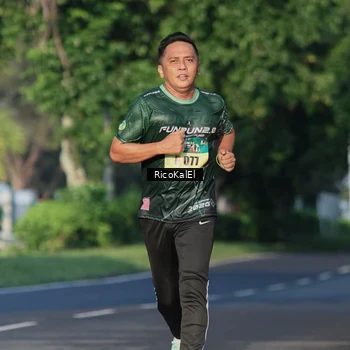 Runner Photo 6017693