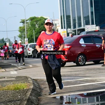 Runner Photo 6017701