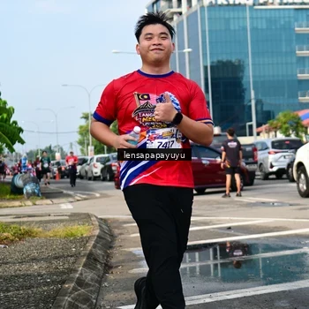 Runner Photo 6017702