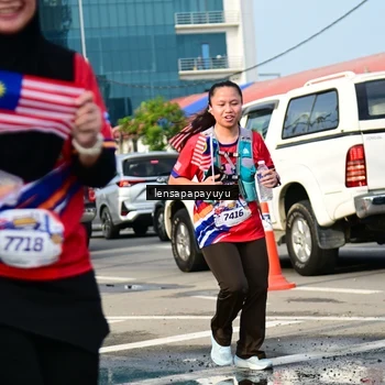 Runner Photo 6017710
