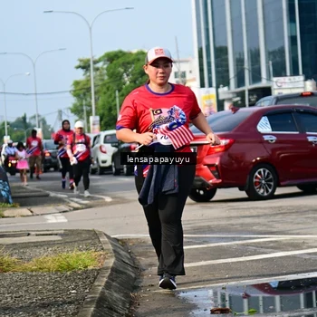 Runner Photo 6017712