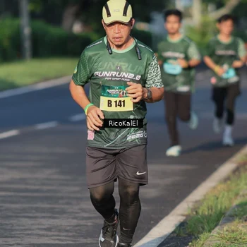 Runner Photo 6017728