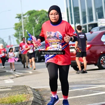 Runner Photo 6017729