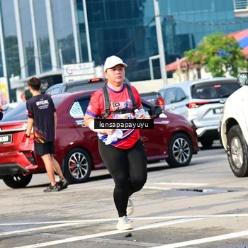 Runner Photo 6017733