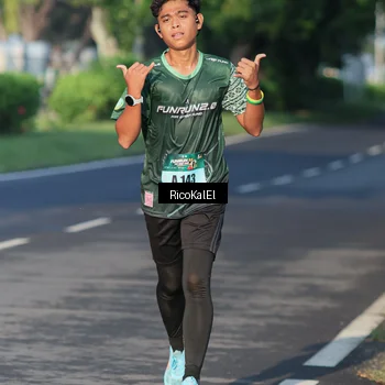 Runner Photo 6017739