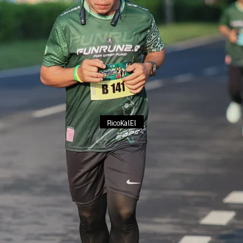 Runner Photo 6017742