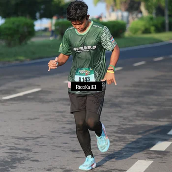 Runner Photo 6017745