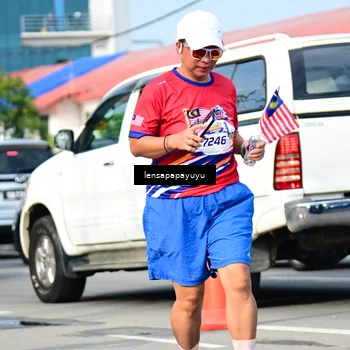 Runner Photo 6017766