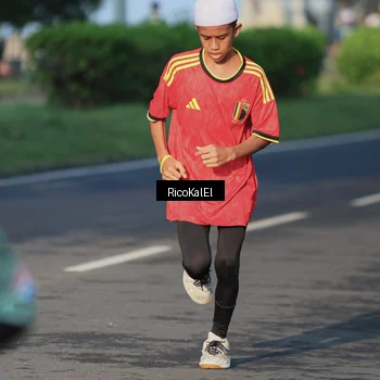 Runner Photo 6017770