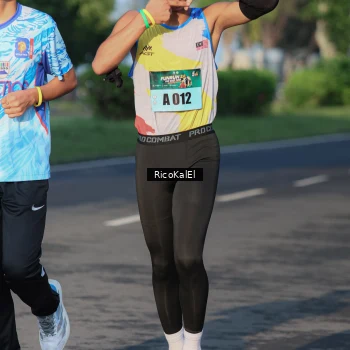 Runner Photo 6017792