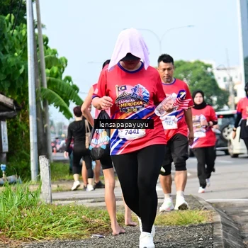 Runner Photo 6017794