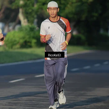 Runner Photo 6017804