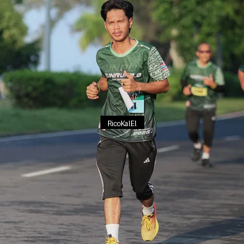 Runner Photo 6017826