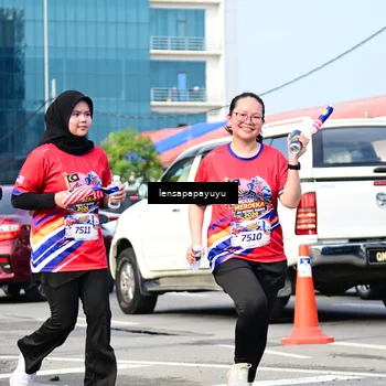 Runner Photo 6017837