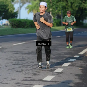 Runner Photo 6017848
