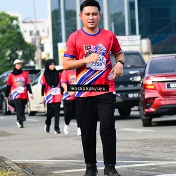 Runner Photo 6017859