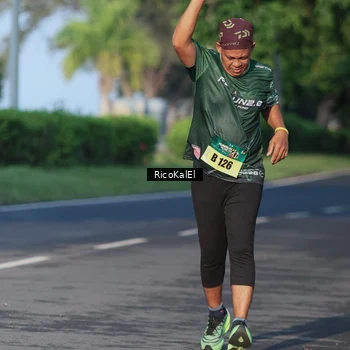 Runner Photo 6017862