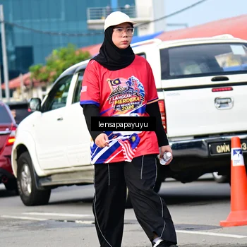 Runner Photo 6017877