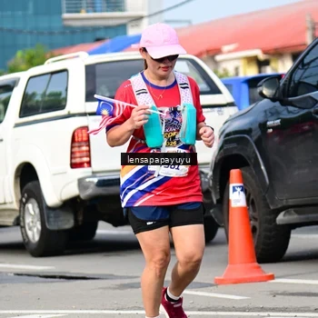 Runner Photo 6017897