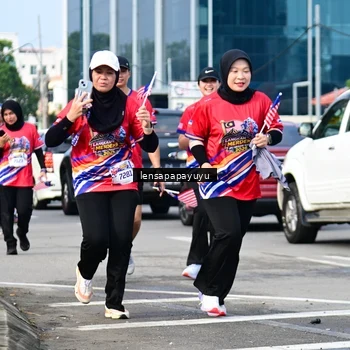 Runner Photo 6017898