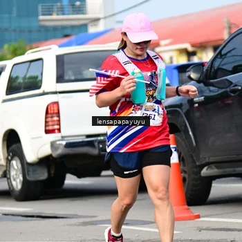 Runner Photo 6017900